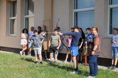 ugyes-emberek-fogl-4